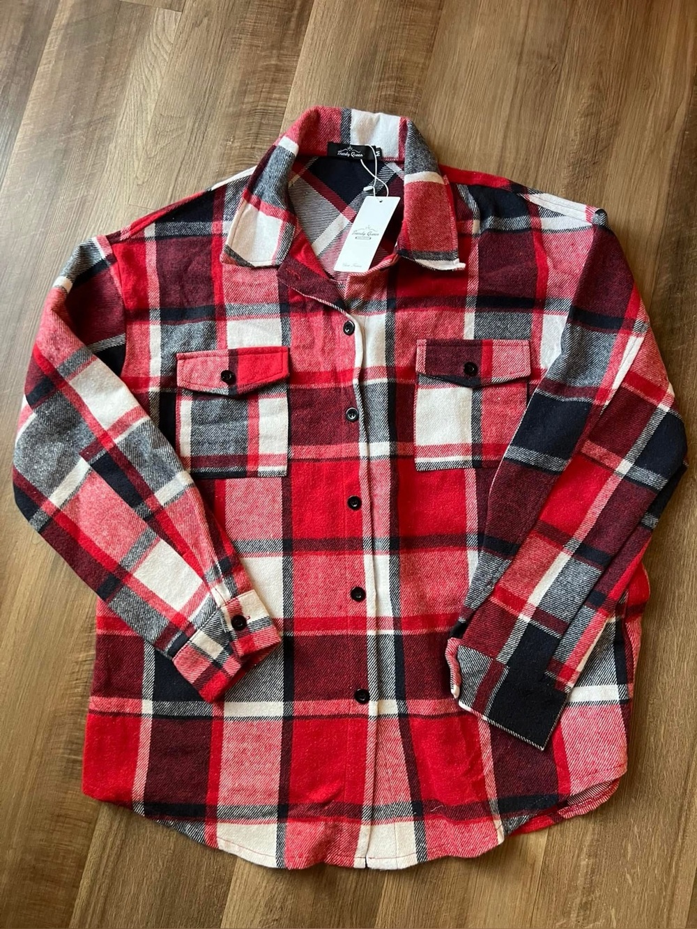 Trendy Queen Red Plaid Flannel Button-Up Shirt Size Medium - NWT